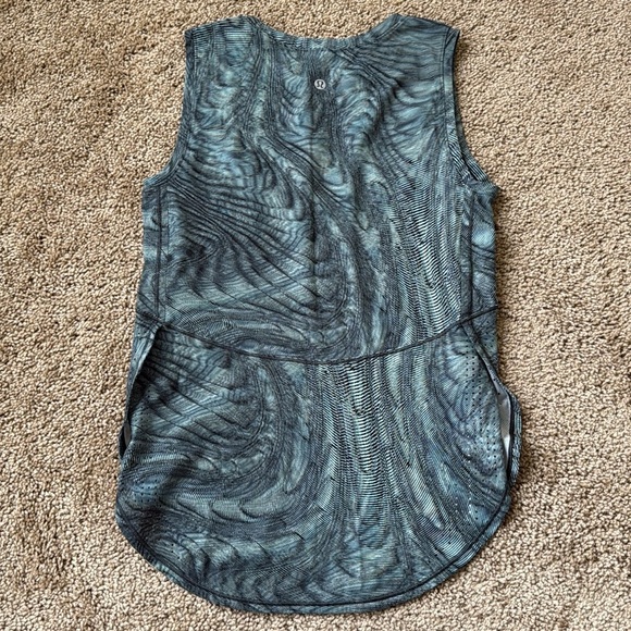 Lululemon High Neck Split Hem Run Tank Dimensional Icing Blue Multi - Picture 6 of 10